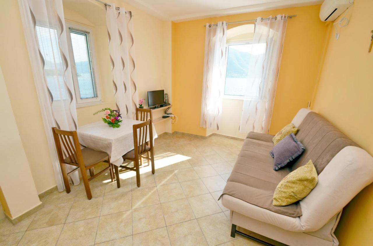 Ferienwohnung Tau Mir I Dobro Kotor Exterior foto
