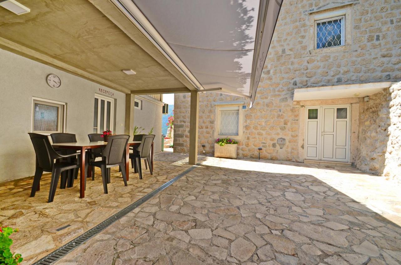 Ferienwohnung Tau Mir I Dobro Kotor Exterior foto